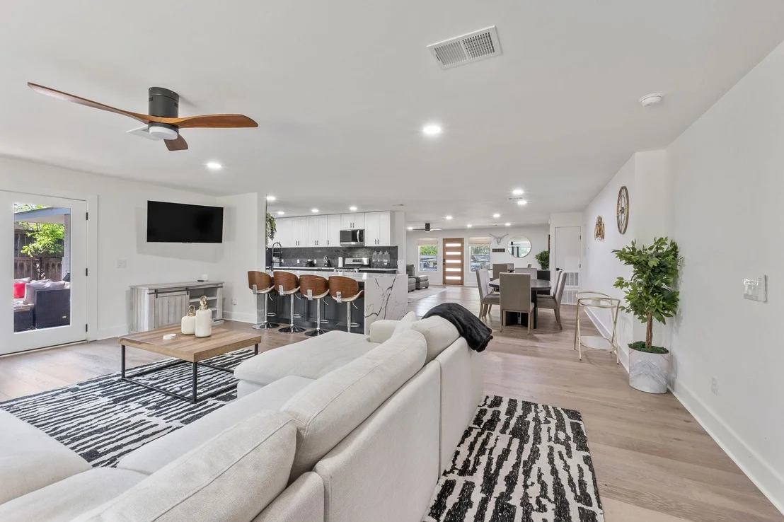 Photo of 5800 Marilyn DR