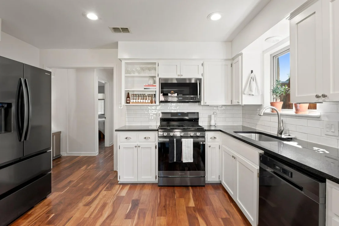 Photo of 6504 Sunnysky WAY