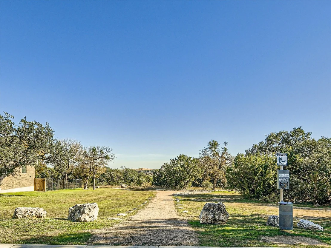 Photo of 2120 Prairie Oaks DR