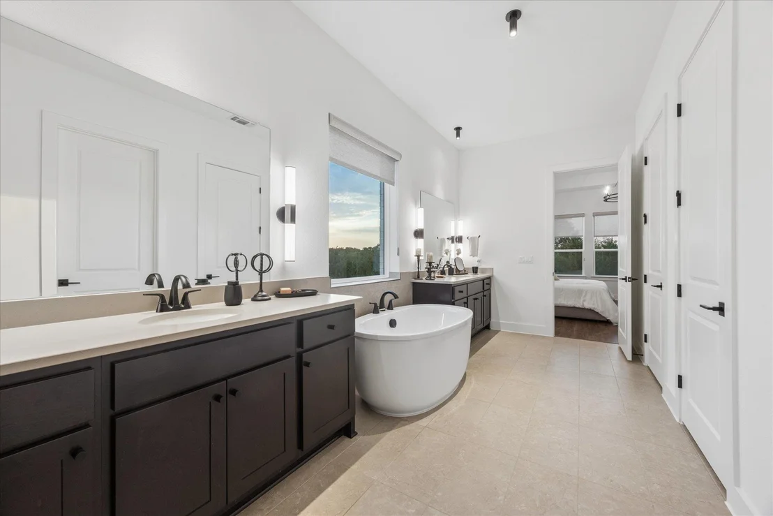 Photo of 437 Trabuco BND