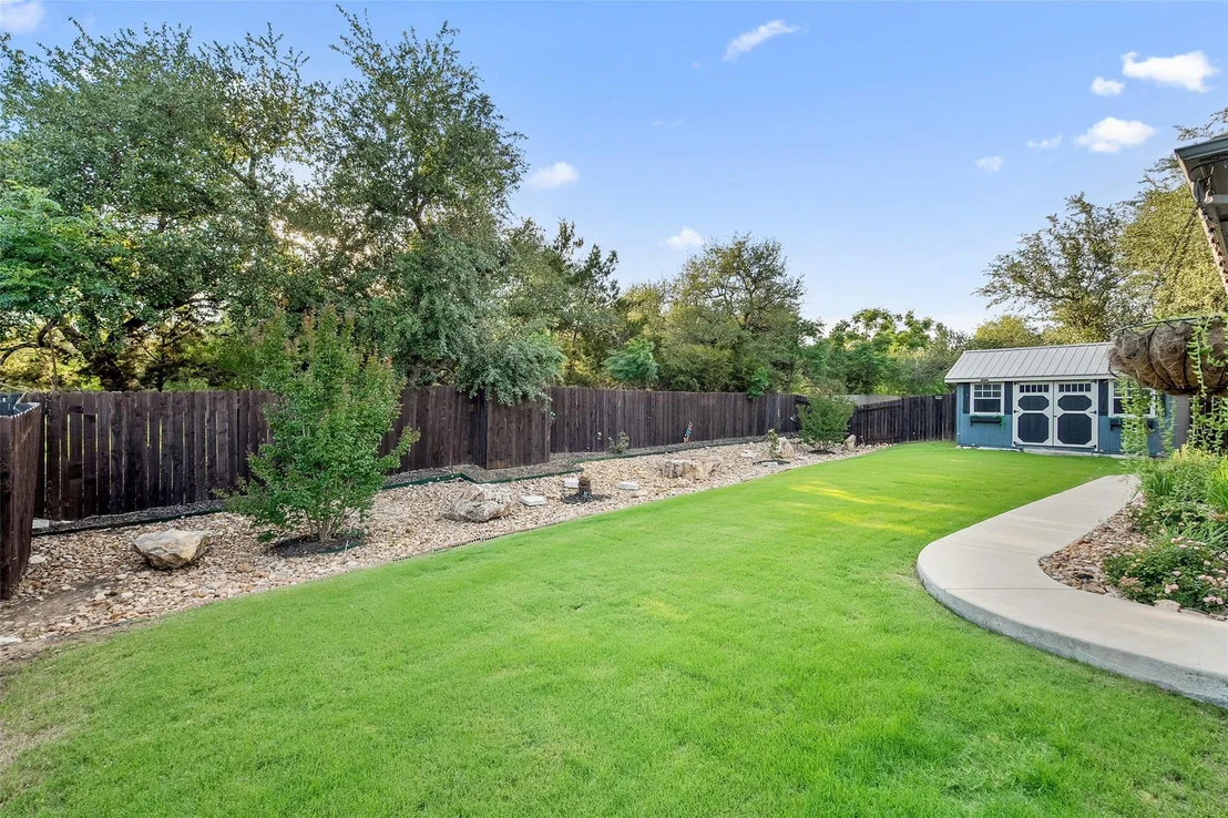 Photo of 225 Escarpment WAY