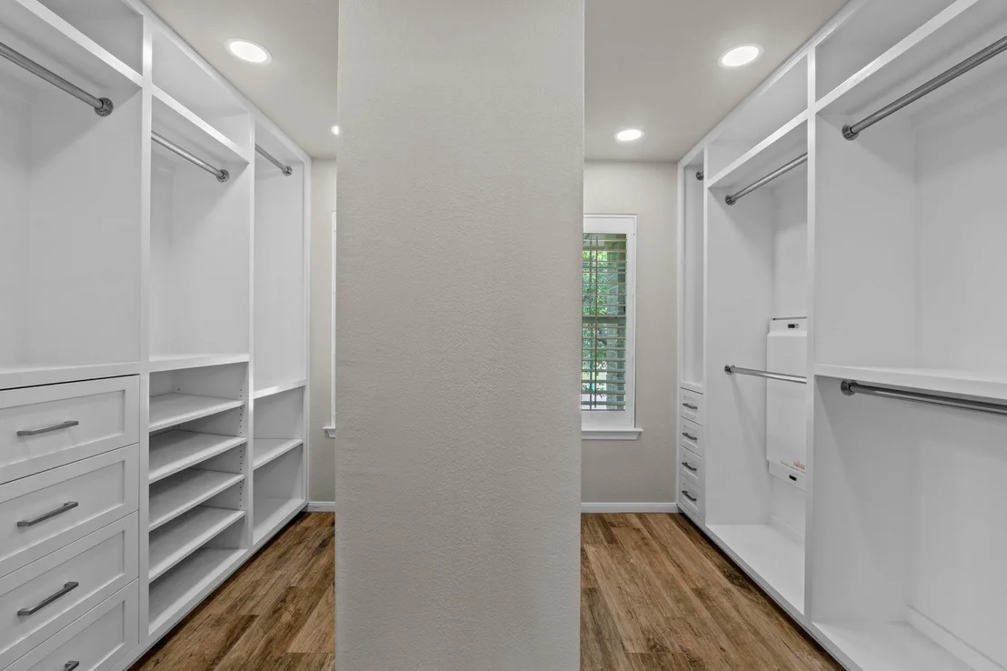 Photo of 1104 Camden CV