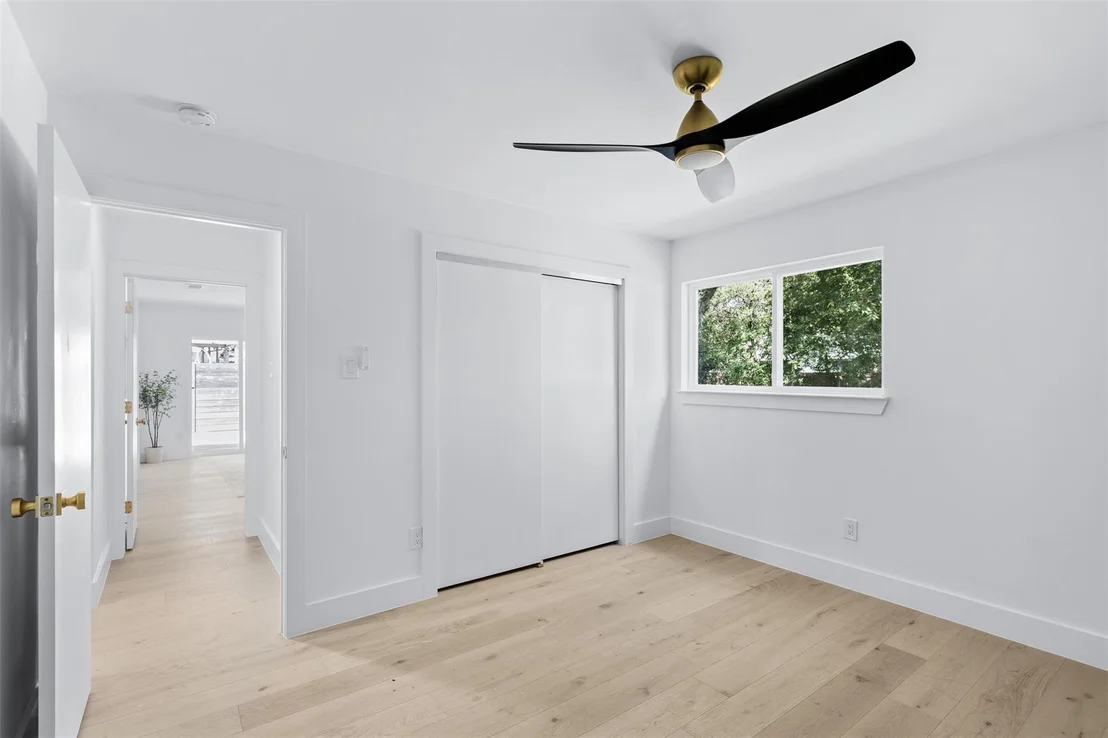 Photo of 2018 Lear LN