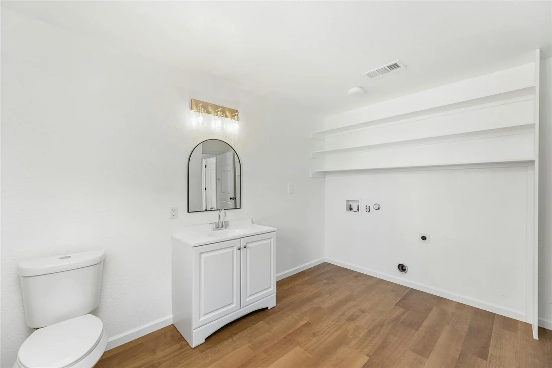 Photo of 155 Forest LN