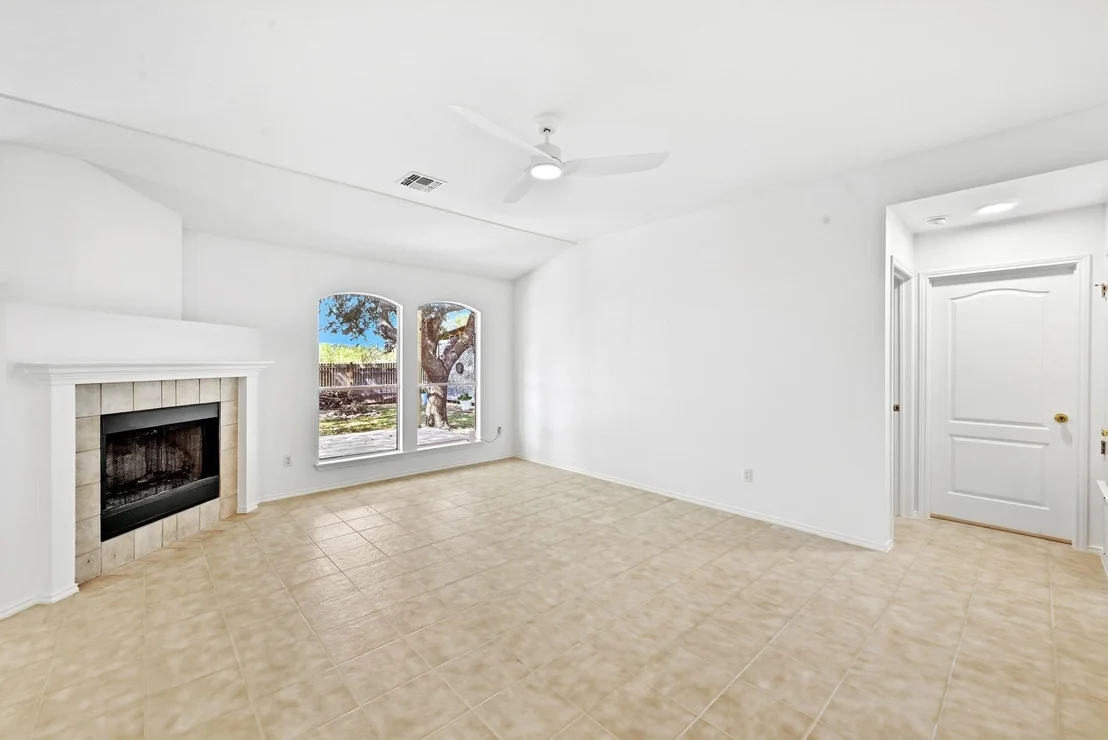 Photo of 630 Masonwood DR