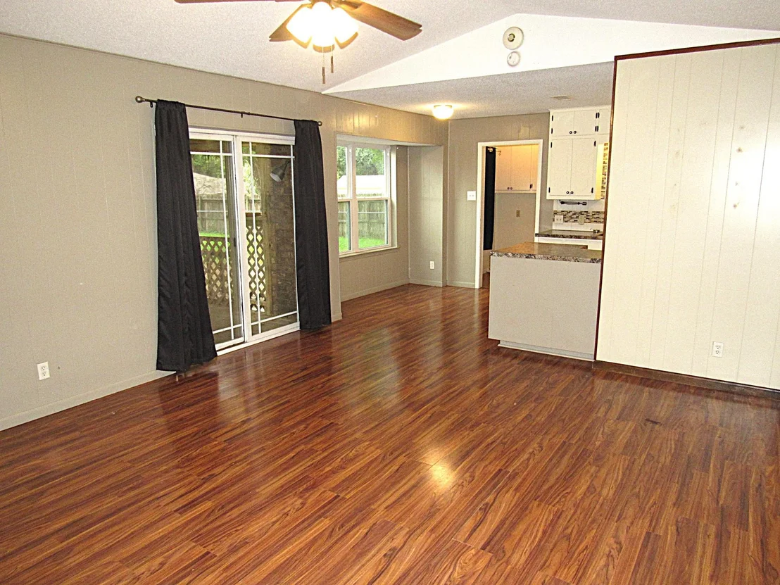 Photo of 306 Ruggles LOOP