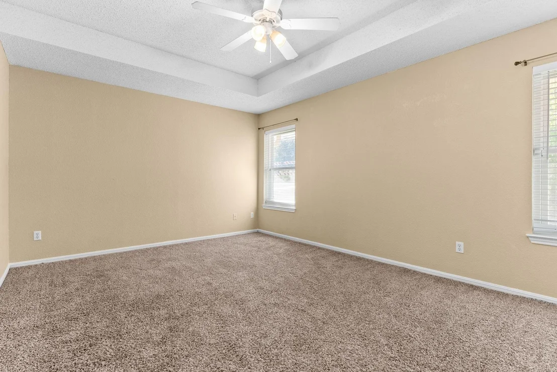 Photo of 906 Northern Dancer DR
