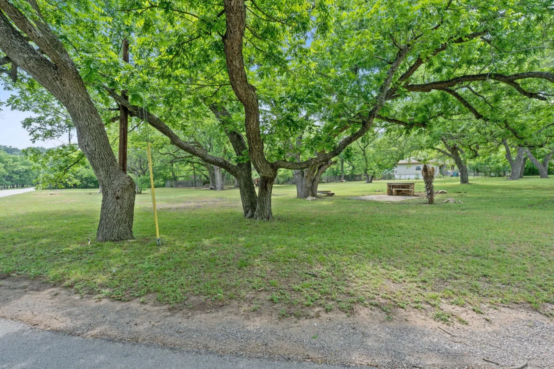 Photo of 11824 Pecan DR
