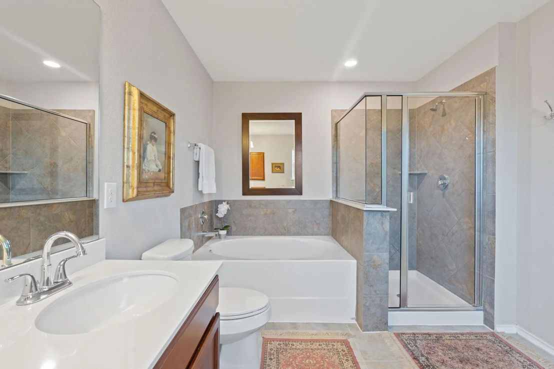 Photo of 476 Sheepshank DR