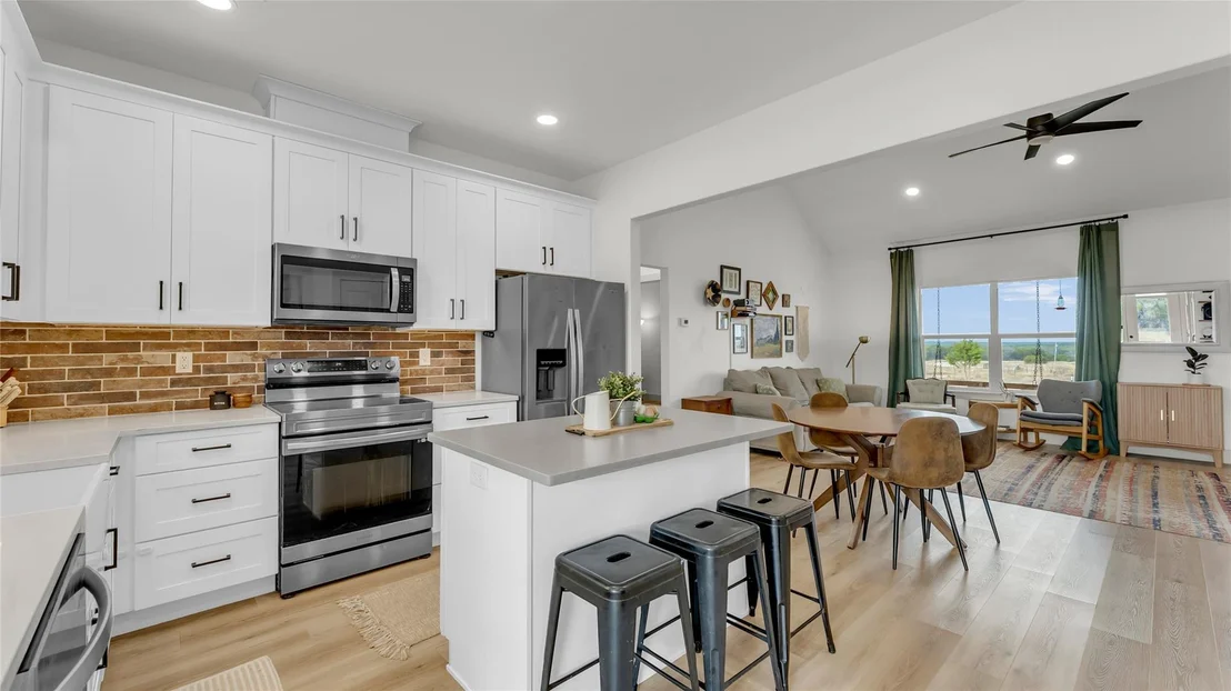 Photo of 124 Donnie DR