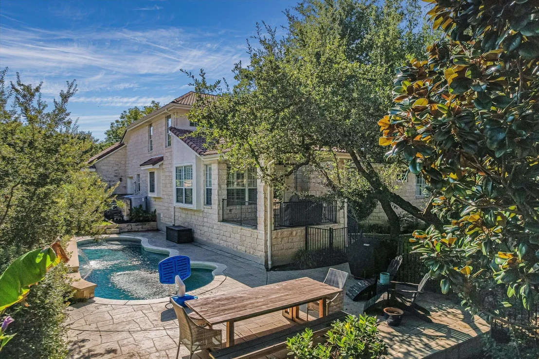 Photo of 43 LOST MEADOW TRL