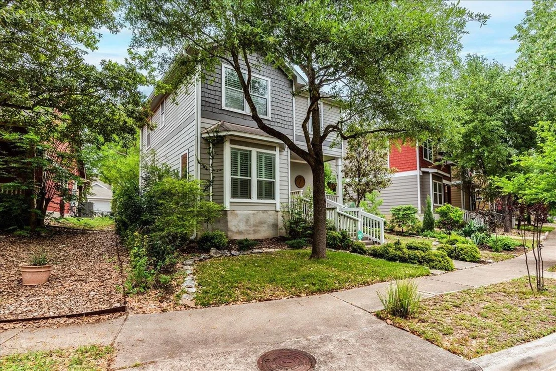 Photo of 526 McGarity