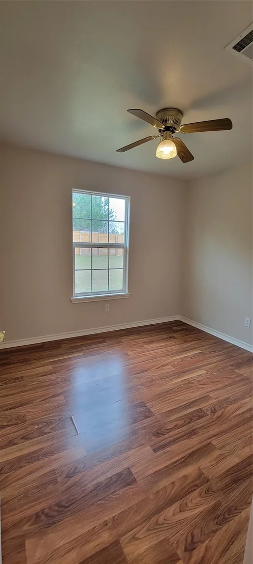 Photo of 195 Cardinal DR