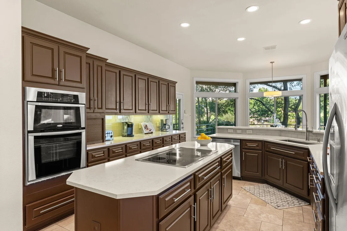 Photo of 15747 Booth CIR