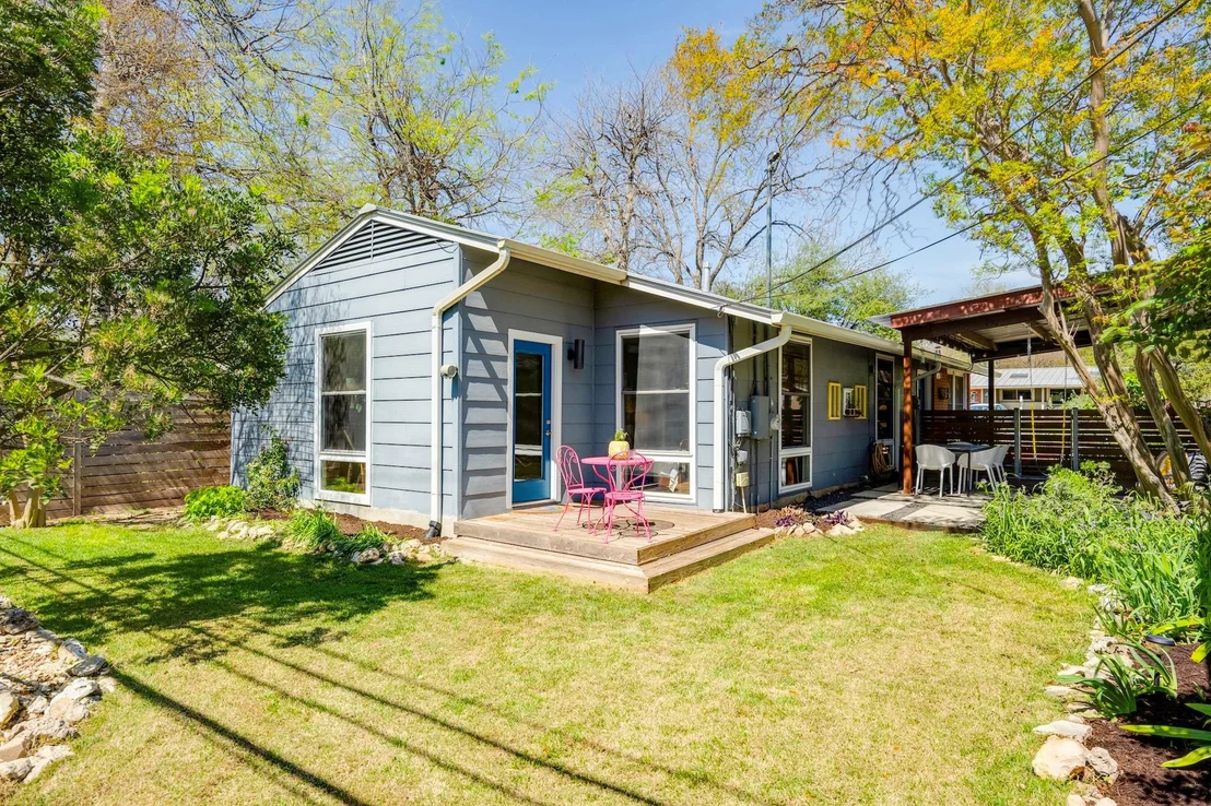 Photo of 1313 Corona DR
