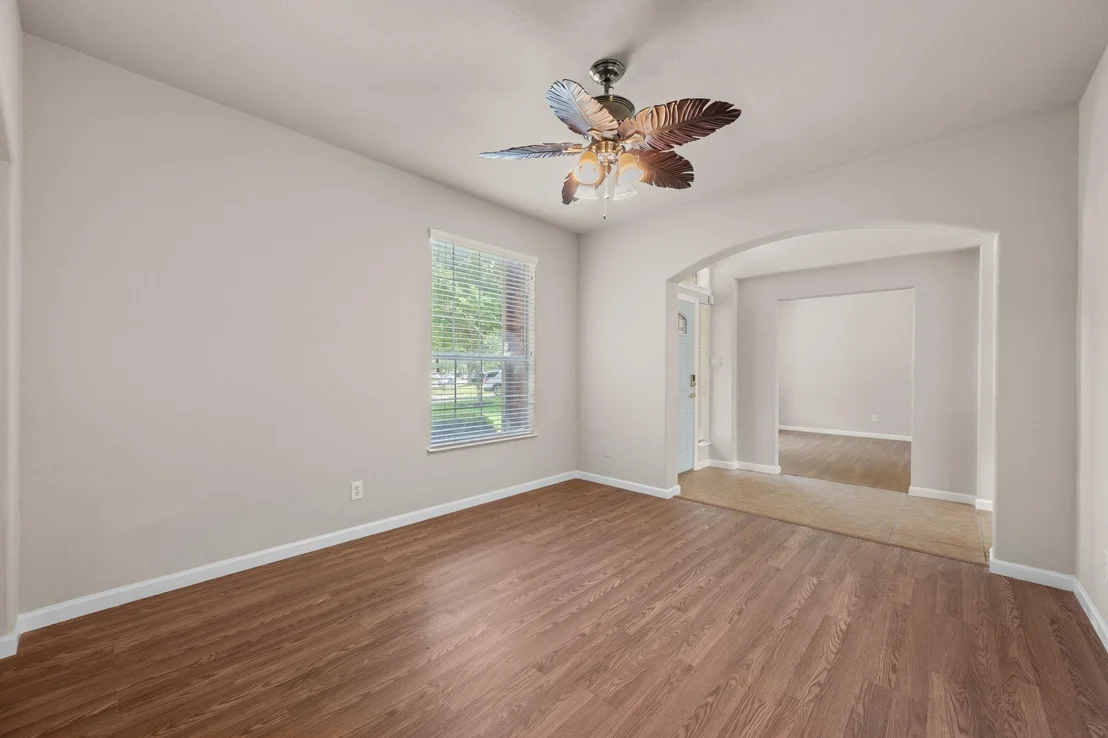 Photo of 1018 Canyon Maple RD