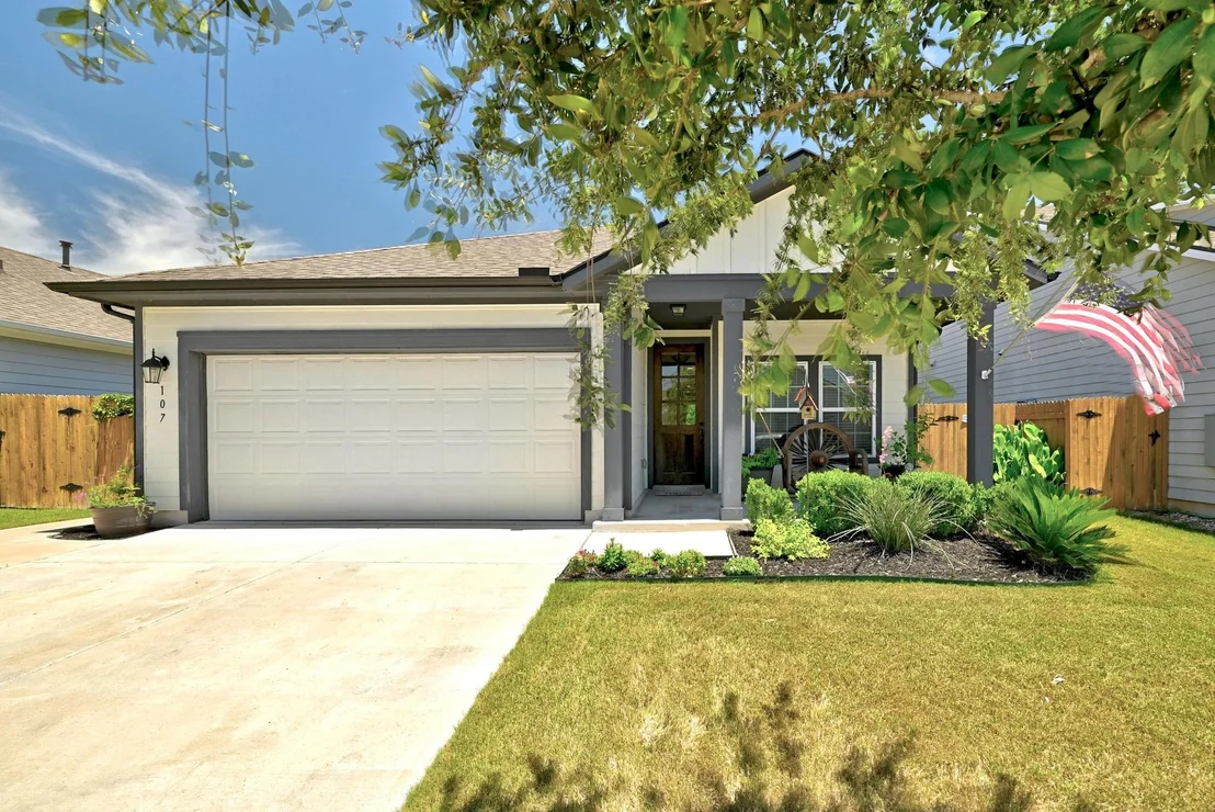 Photo of 107 Trailside LN