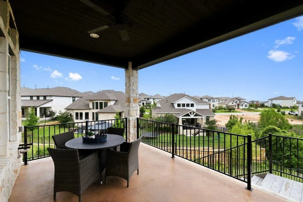 Photo of 305 Avena TRL
