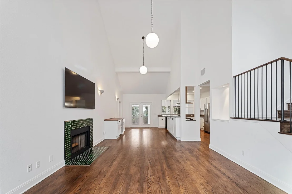 Photo of 2004 Wilson ST