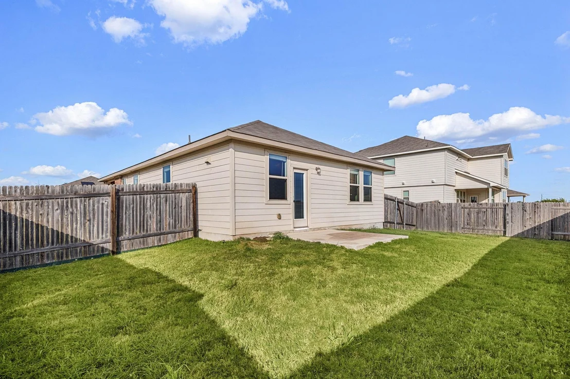 Photo of 302 Sunshine LN