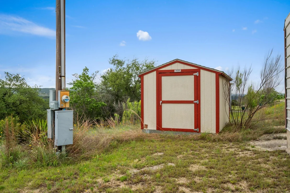 Photo of 28537 Paradise Manor DR