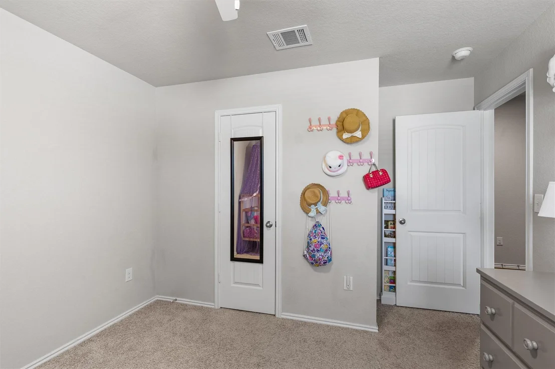 Photo of 13000 Brahmin DR