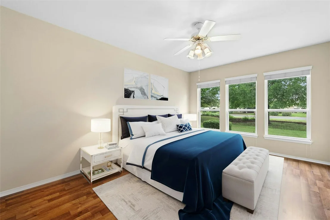 Photo of 111 Hampton CIR