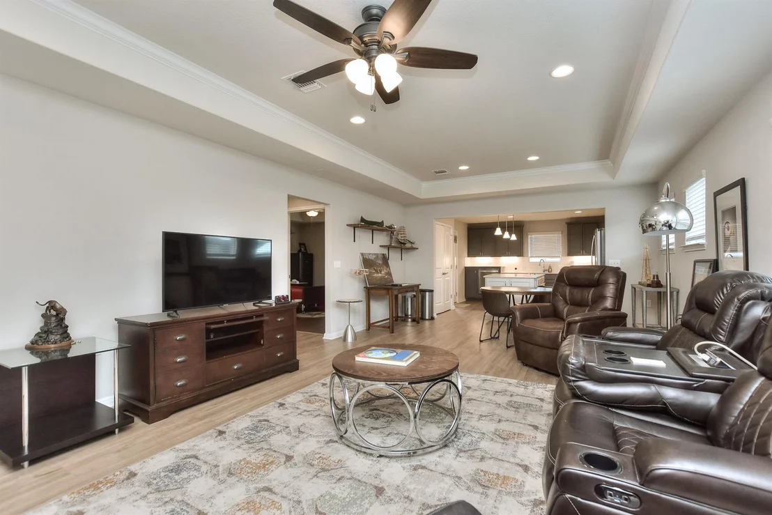 Photo of 223 Comal LN