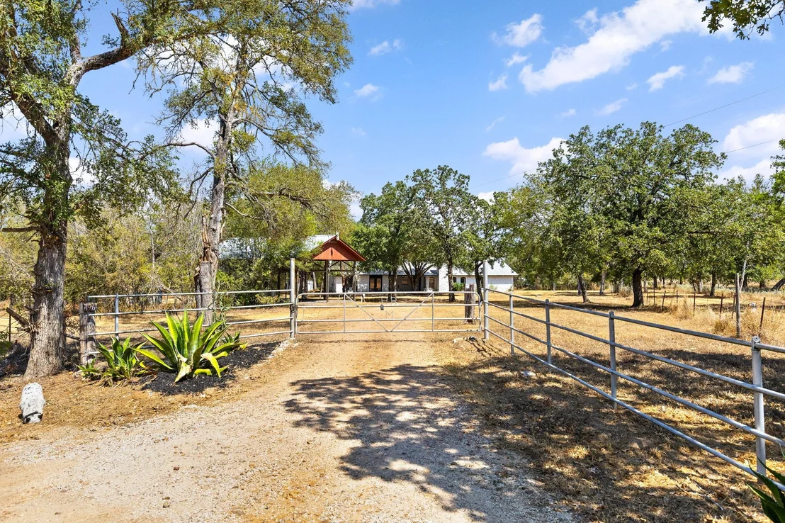 Photo of 196 Willy RD