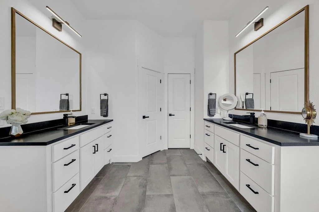 Photo of 1450 Hawthorne LOOP