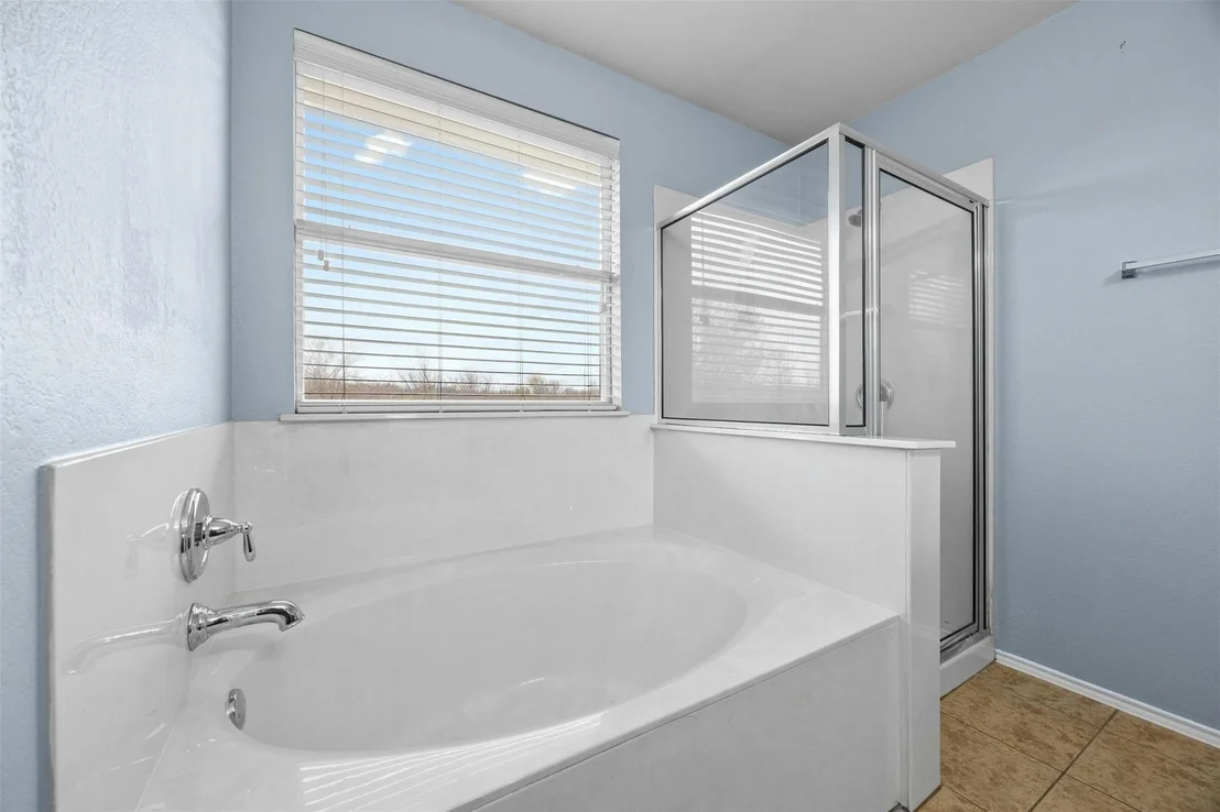 Photo of 5604 Malcom TRL