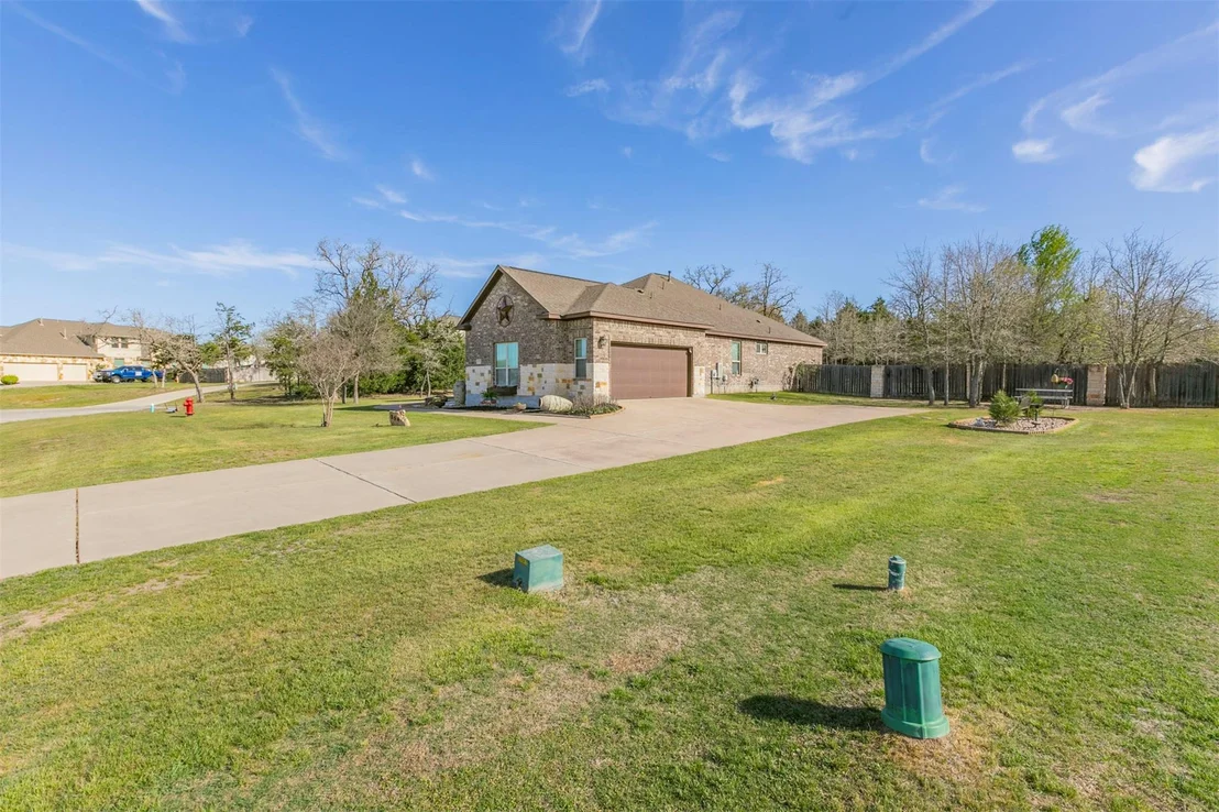 Photo of 254 Chisholm TRL