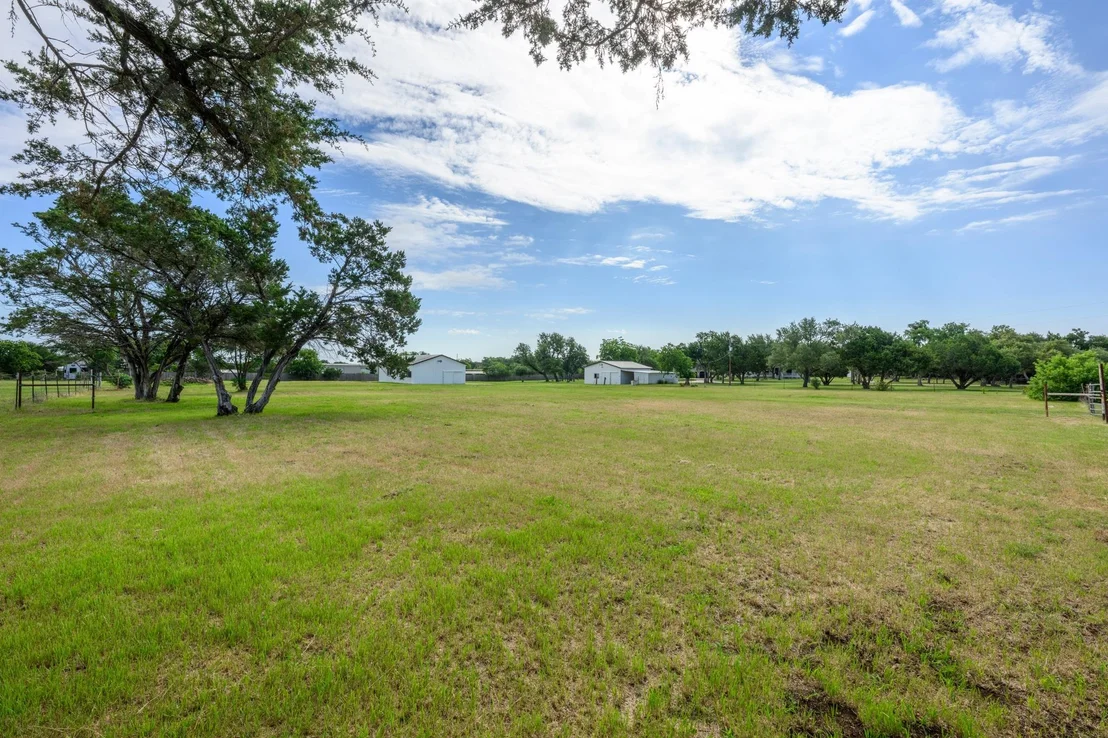 Photo of 408 Mesa Oaks RD