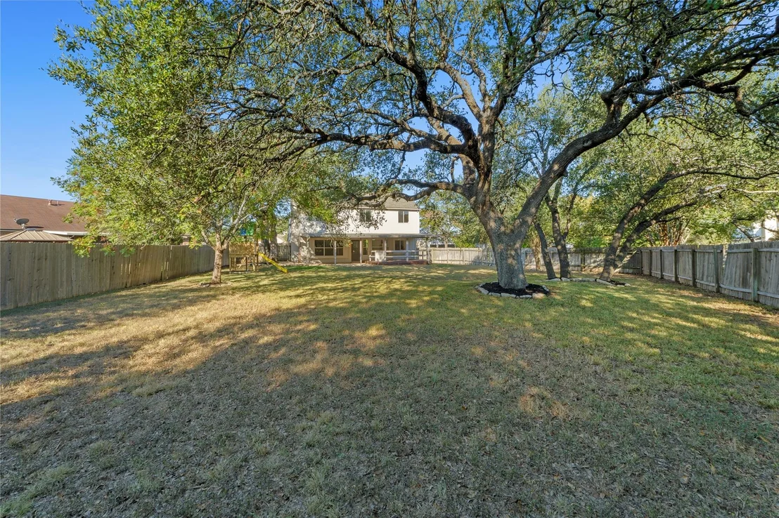 Photo of 1400 Brook WAY