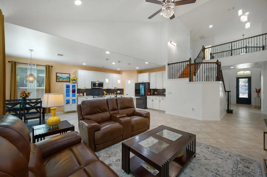 Photo of 2509 Etta May LN