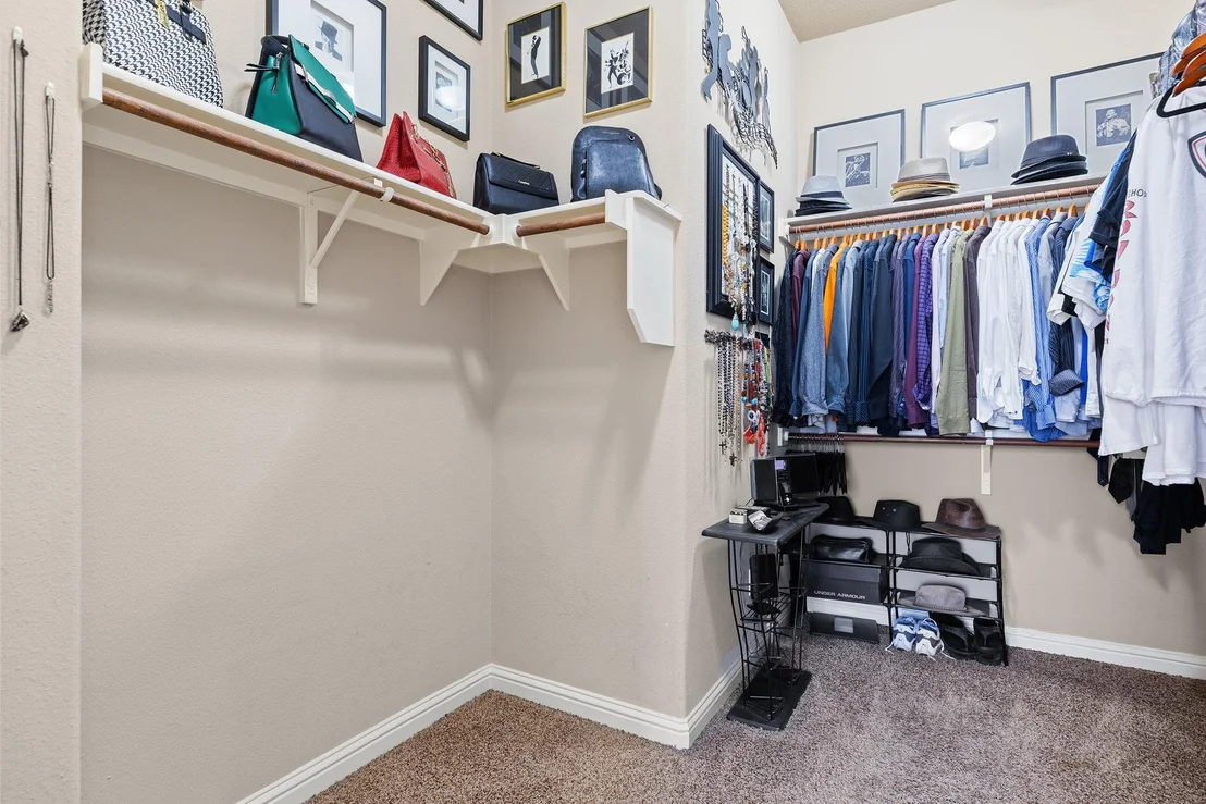 Photo of 3644 Rosalina LOOP