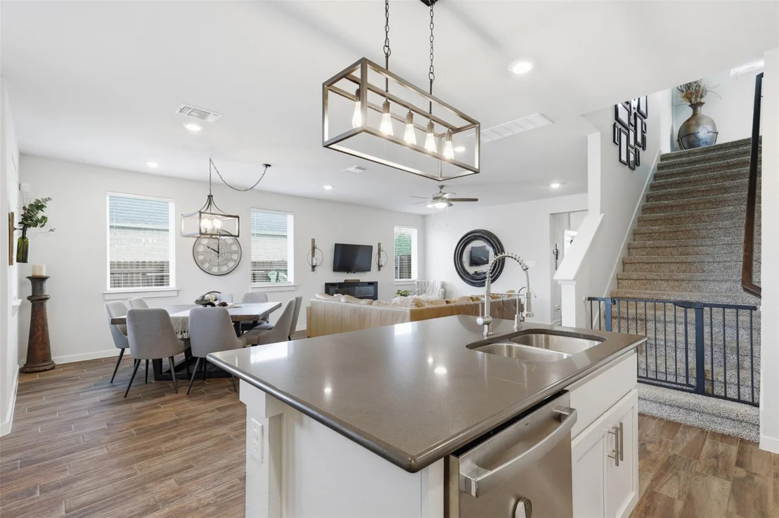 Photo of 2941 Birch Park PATH