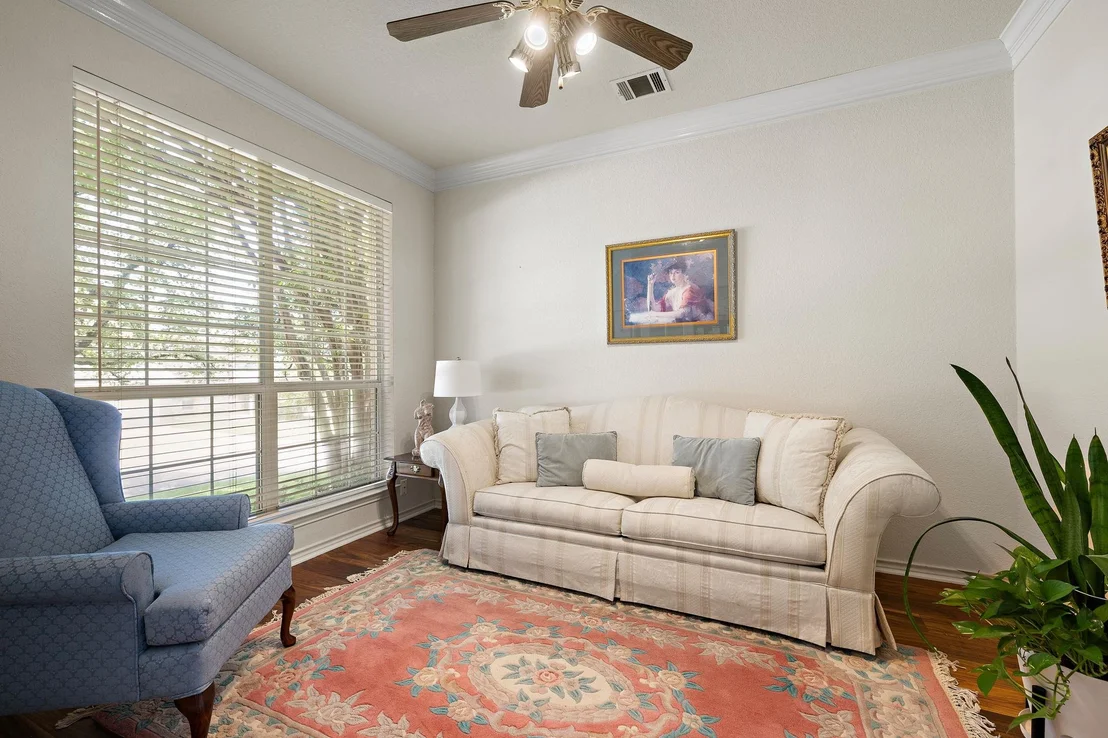 Photo of 10 Wilderness WAY