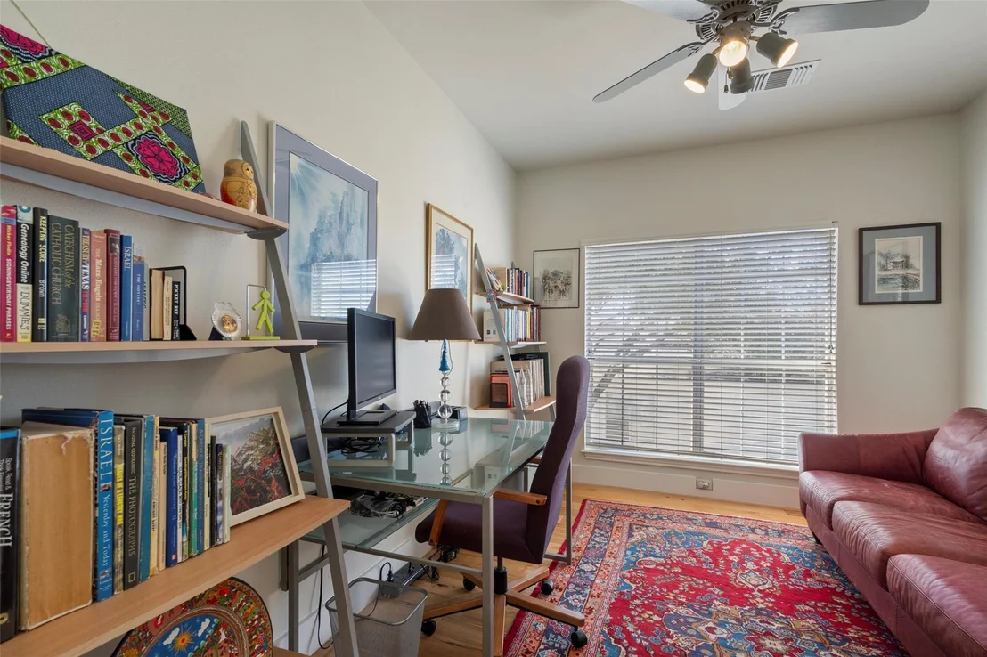 Photo of 117 Crest View DR