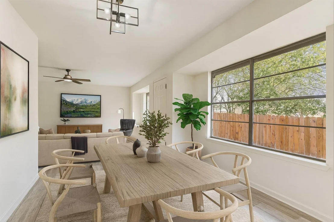 Photo of 7003 Castlekeep Way