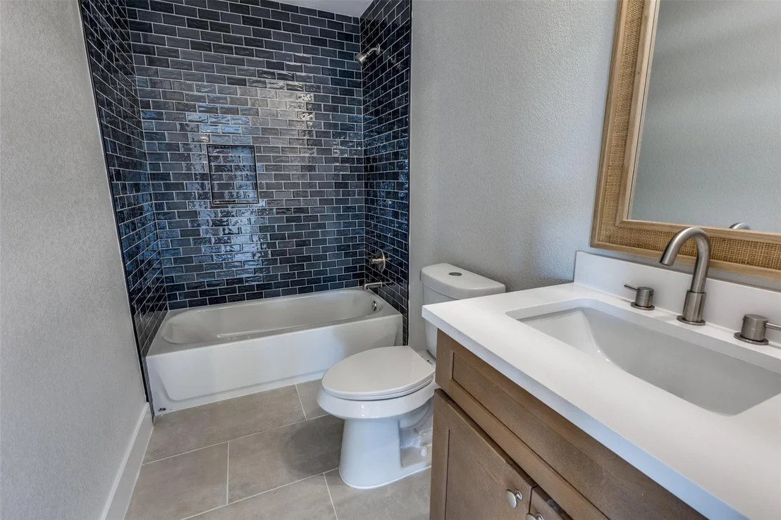 Photo of 2949 Donnell DR