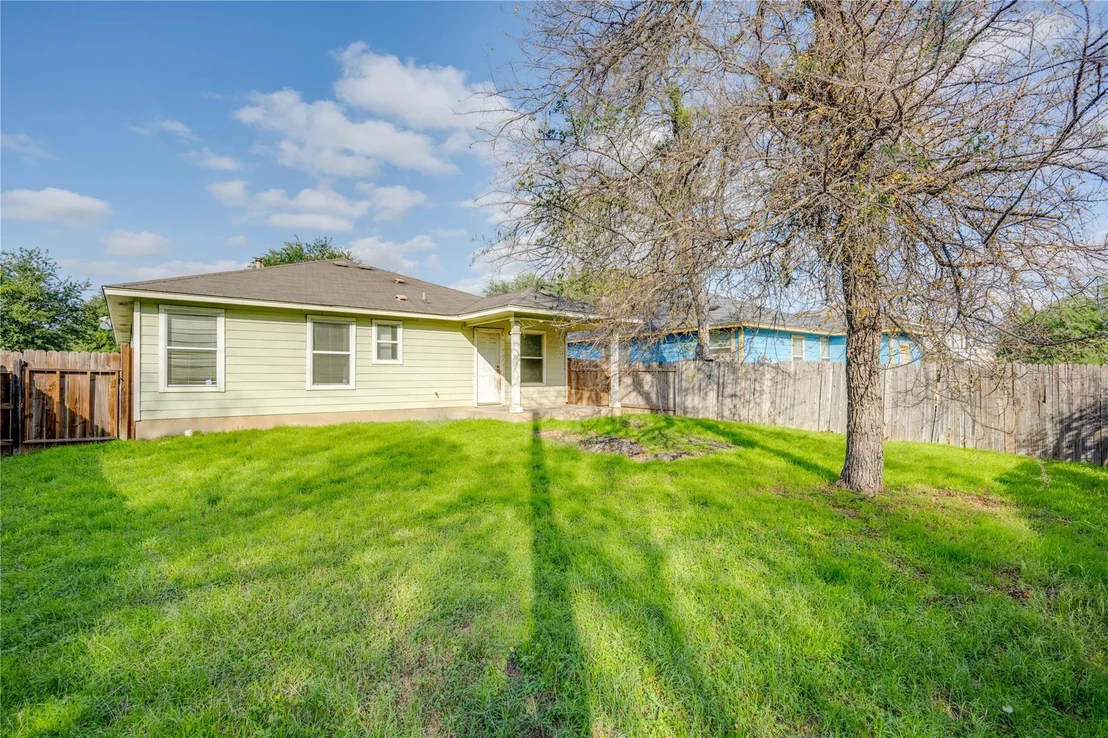 Photo of 3514 Banda LN