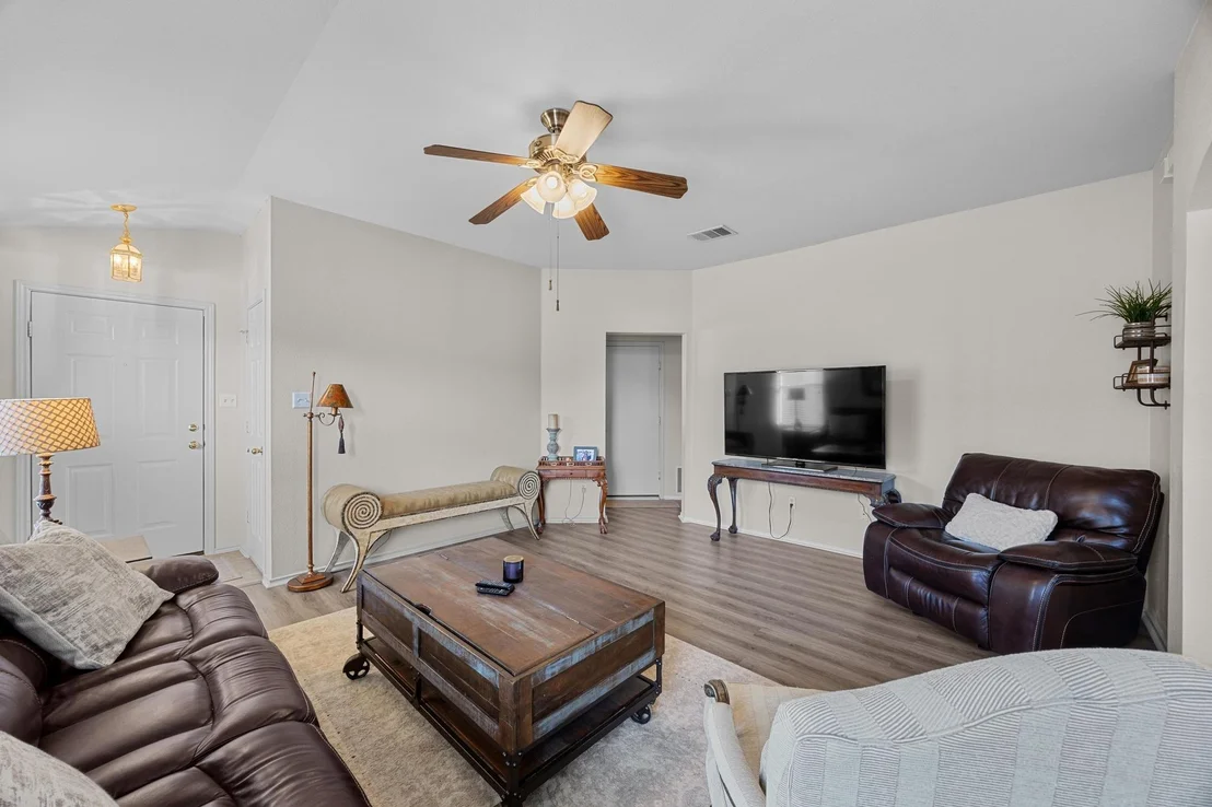 Photo of 2213 Pearson WAY