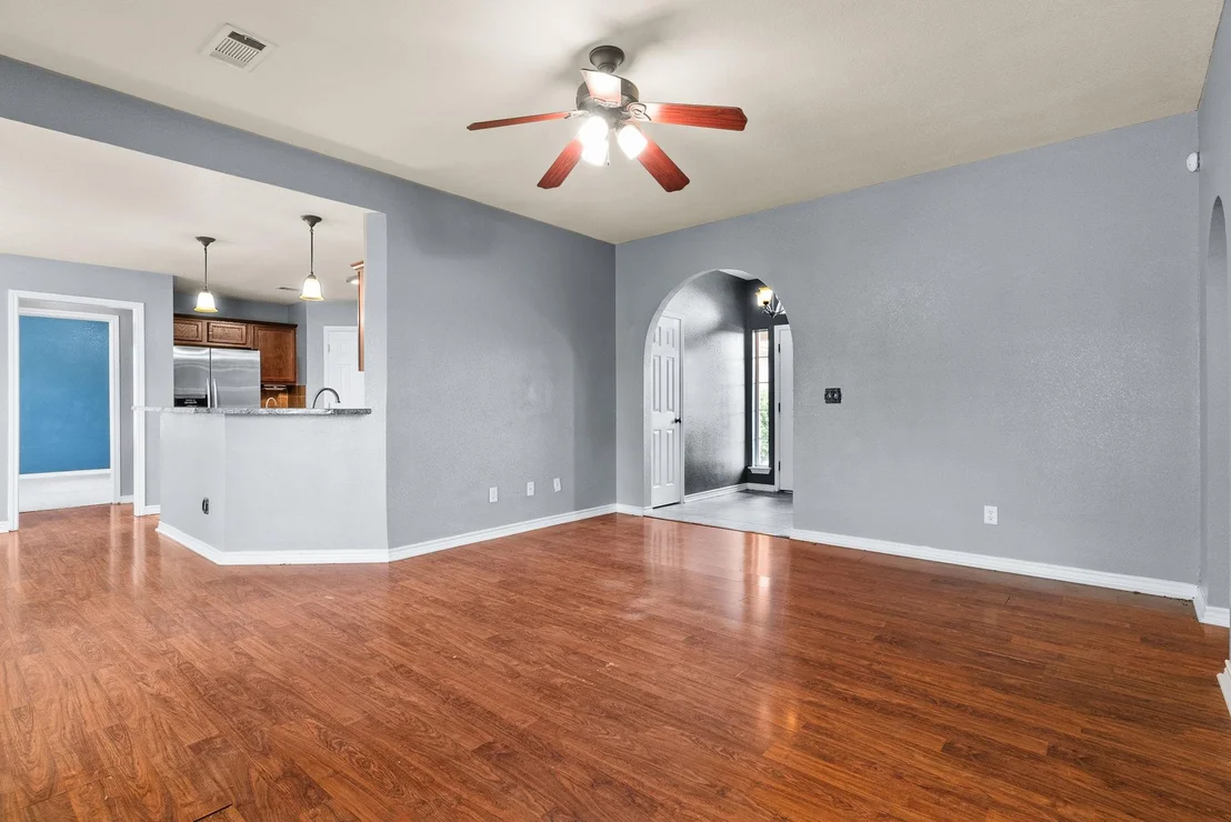 Photo of 6060 County Road 3300