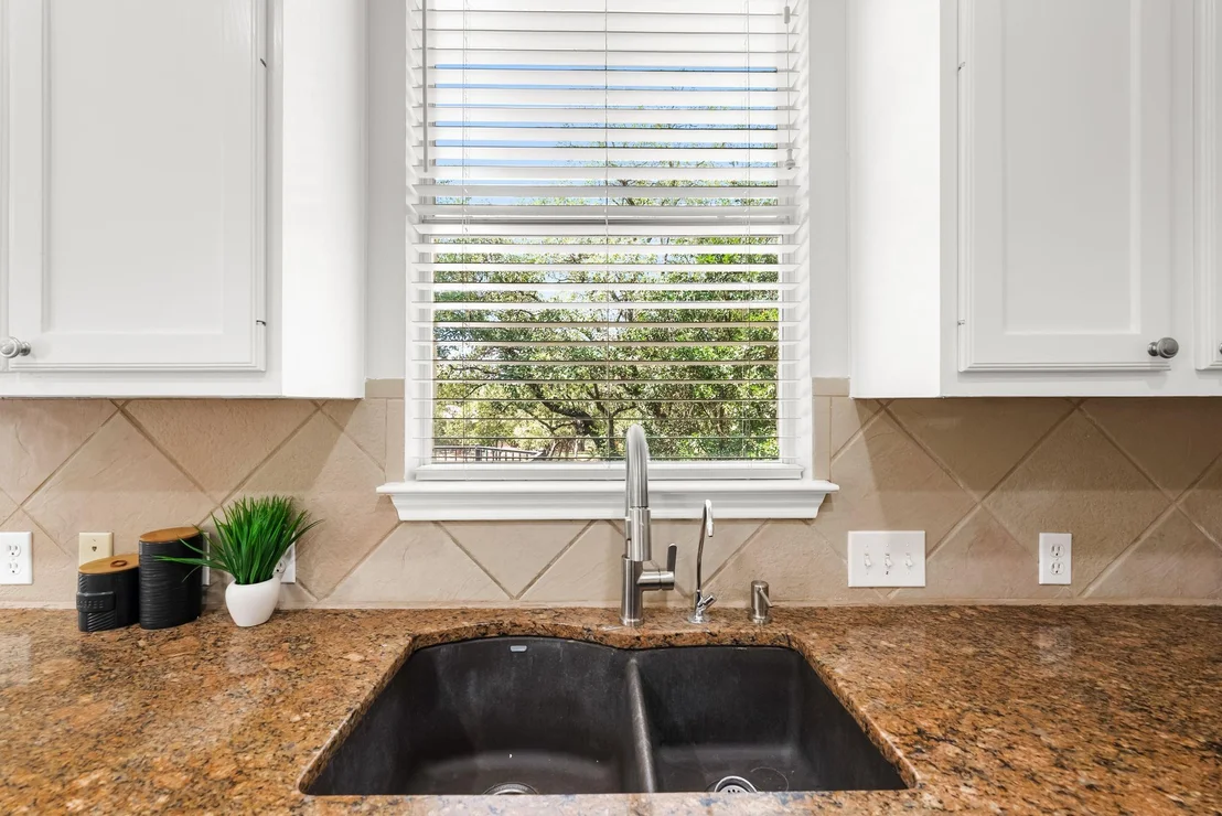 Photo of 4308 Canyon Glen CIR
