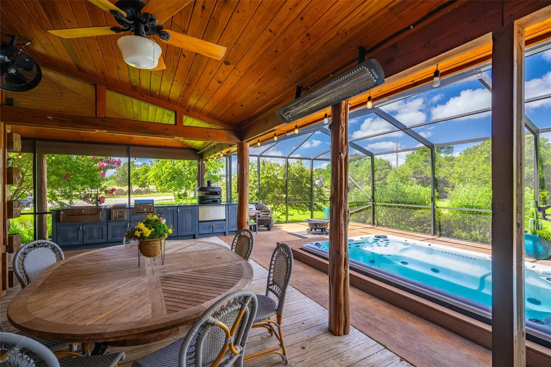 Photo of 301 Blessing Ranch RD