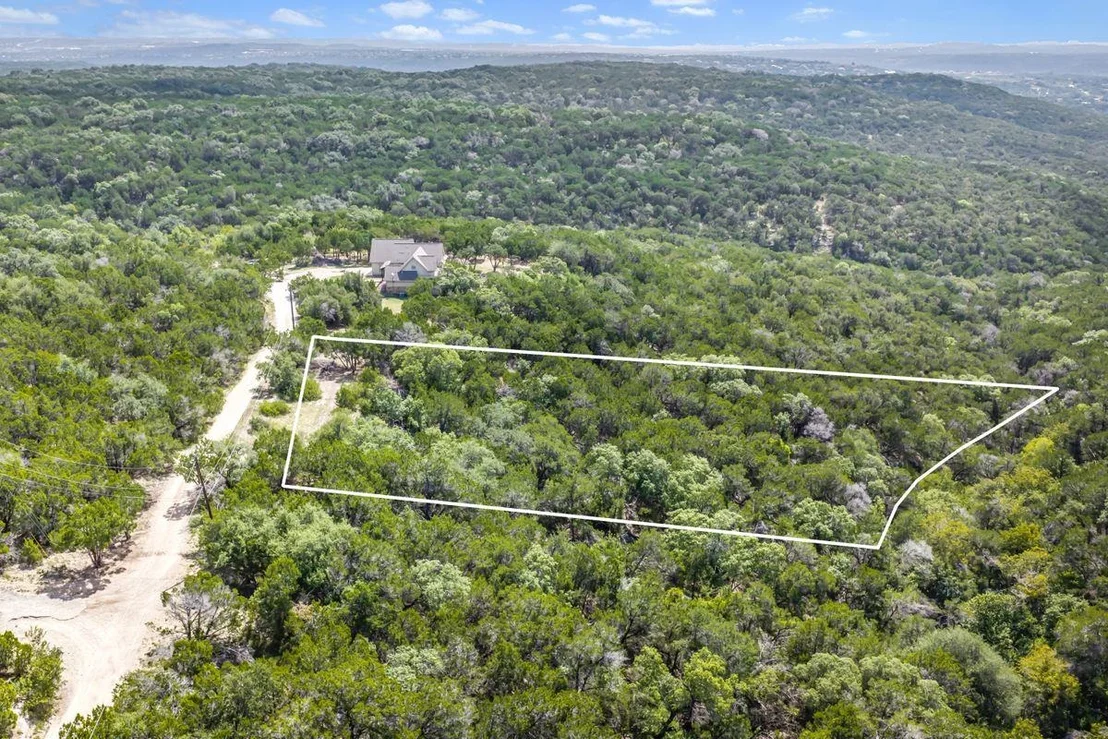 Photo of Lot 6 Barrie DR