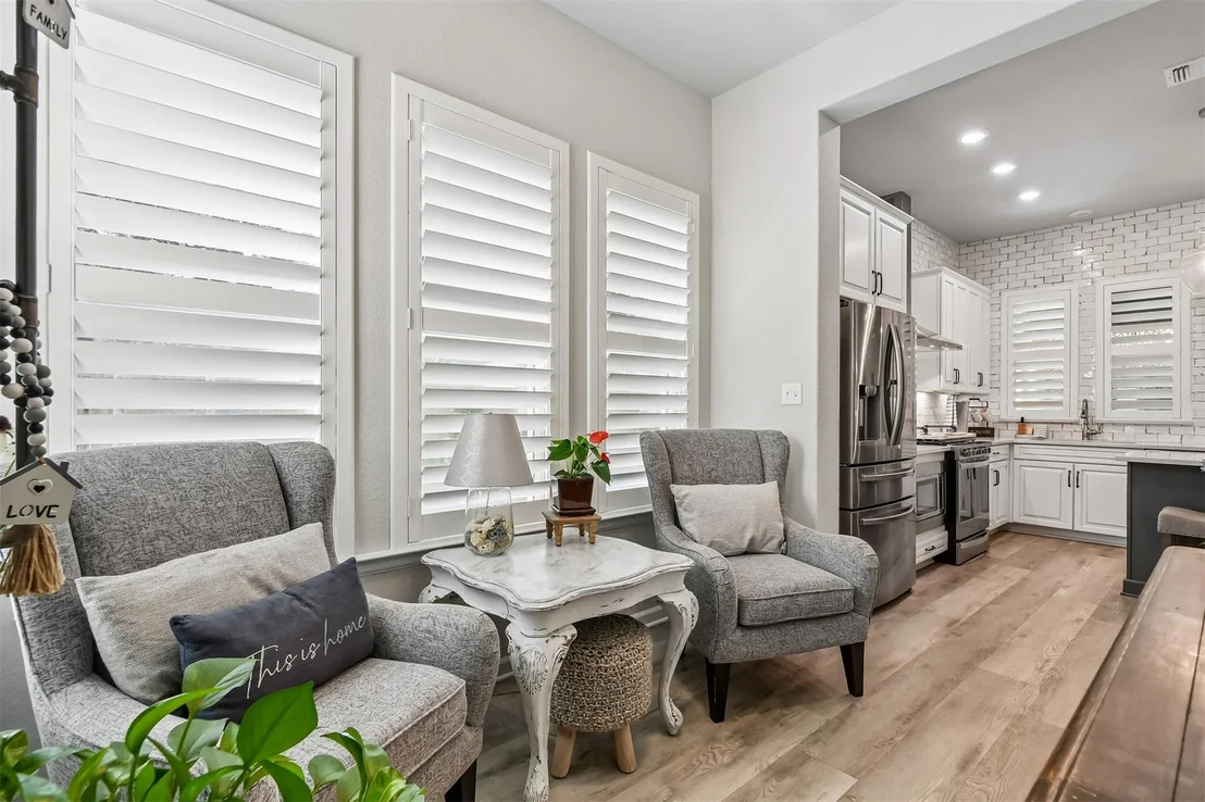 Photo of 13500 Leaton CV