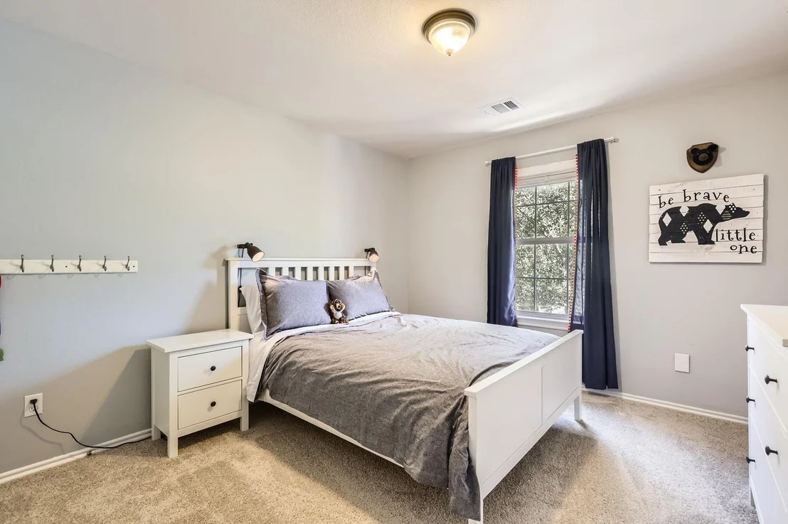 Photo of 4218 N Summercrest LOOP