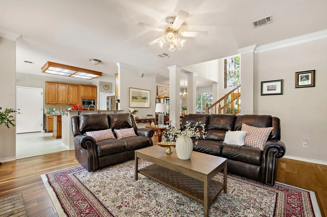 Photo of 10 Wilderness WAY
